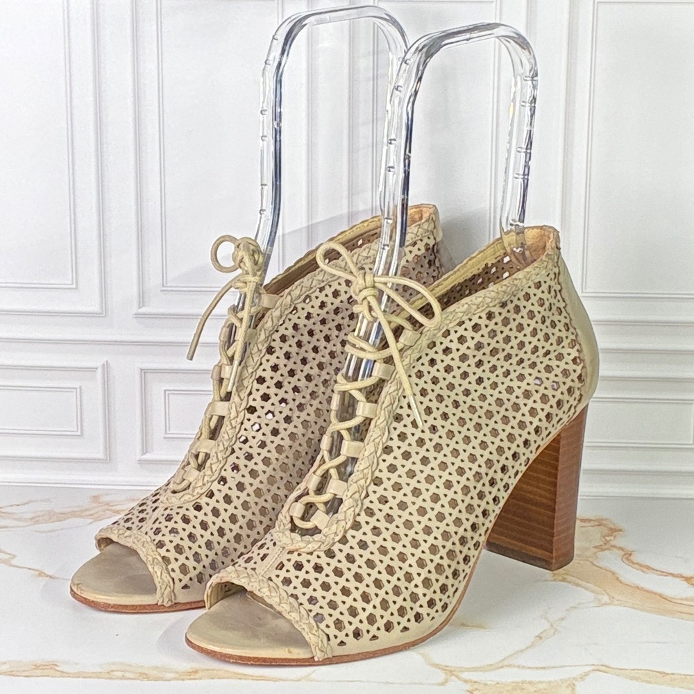 Via Spiga Beige Perforated Leather Lace Up Open Toe Block Heel Booties Sandal